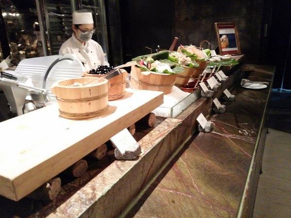 君品酒店-雲軒西餐廳：君品雲軒下午茶-甜點海鮮吃到飽