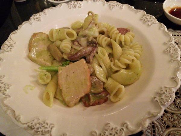 君品酒店-雲軒西餐廳：君品雲軒下午茶-甜點海鮮吃到飽