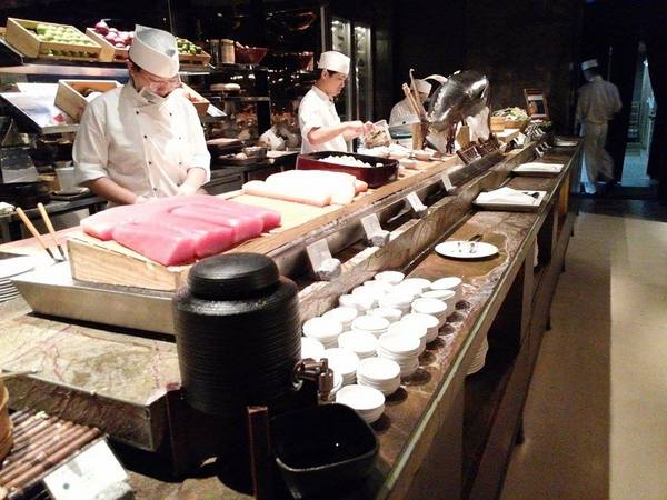 君品酒店-雲軒西餐廳：君品雲軒下午茶-甜點海鮮吃到飽