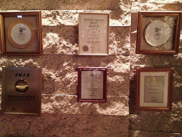 君品酒店-雲軒西餐廳：君品雲軒下午茶-甜點海鮮吃到飽