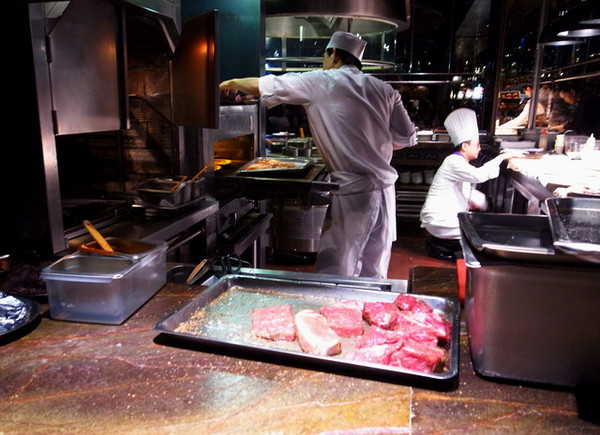 君品酒店-雲軒西餐廳：<台北|大同>波士頓龍蝦*牛排~精緻buffet~君品酒店-雲軒西餐廳*台北車站(京站)