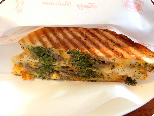 晴天小店：【♥美食】早餐就該這樣享受陽光般的帕尼尼-晴天義式三明治