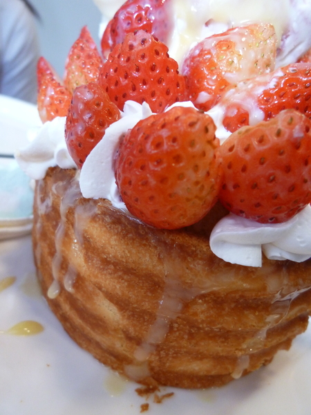 料理魔法師-厚食甜品屋：【苗栗】擁有客家精神的蜜糖吐司－厚食甜品屋