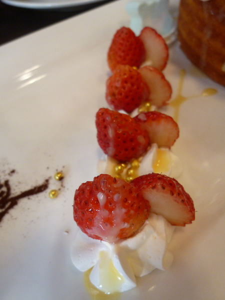 料理魔法師-厚食甜品屋：【苗栗】擁有客家精神的蜜糖吐司－厚食甜品屋