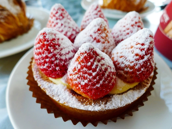 迪亞夢朵烘焙 Bakery & Café:【高雄】迪亞夢朵烘焙 Bakery & Café.楠梓甜點.桑尼受不了美食