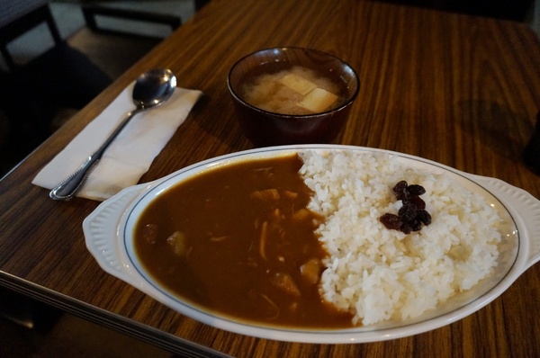 寅樂屋 Torarakuya-Taipei：[世貿101] 寅樂屋 ：專心做好一碗咖哩