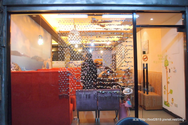 幸福起司(東園店)：【台北萬華】幸福起司－平價大碗的義大利麵，加套餐也不超過２００元喔！