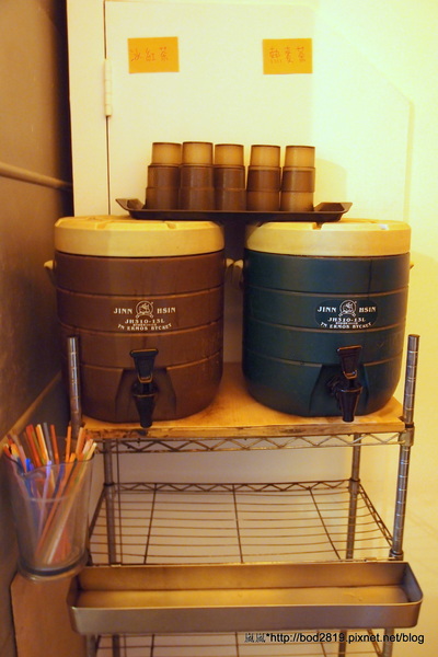 幸福起司(東園店)：【台北萬華】幸福起司－平價大碗的義大利麵，加套餐也不超過２００元喔！