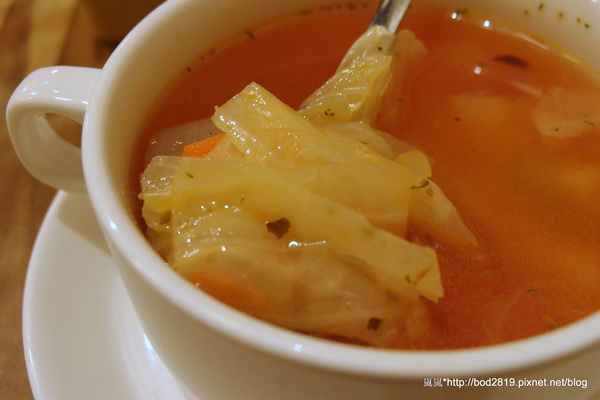 CoCo壱番屋(新竹巨城店)：【新竹東區】CoCo壱番屋－大推奶油咖哩飯！醬汁香濃不膩（巨城購物中心內）