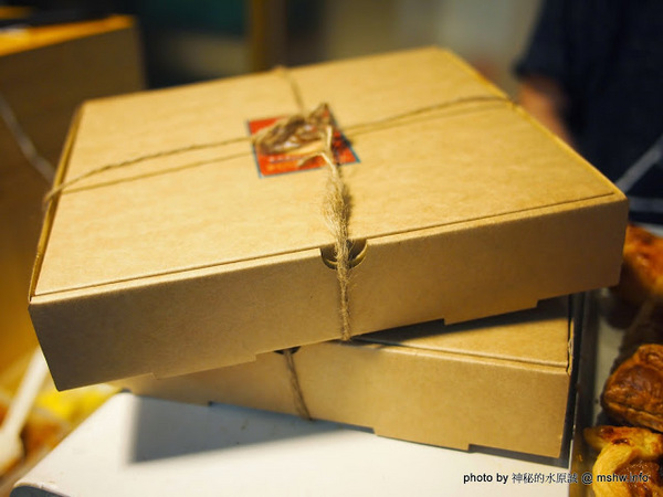 樂可芙luckfoot：【食記】台中Luckfoot 樂可芙焦糖蘭姆蘋果派@西屯東海夜市捷運BRT東海別墅 : 微甜不膩的東海美食,真材實料的手工現作甜點,午茶時段的小確幸!