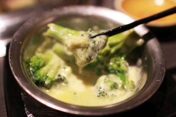 【蘆洲】九龍炭火燒肉吃到飽-原汁原肉原始美味