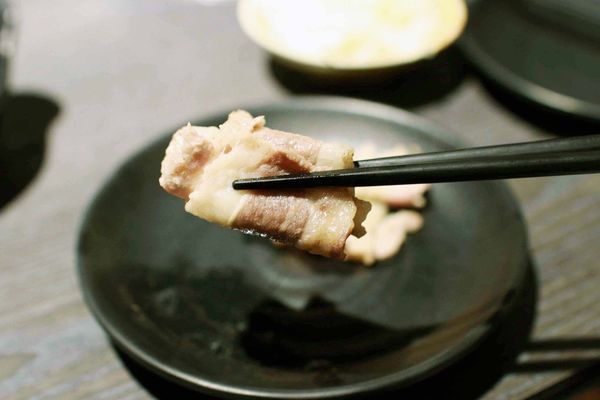 【蘆洲】九龍炭火燒肉吃到飽-原汁原肉原始美味