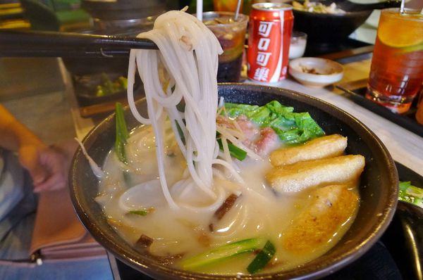 譚仔三哥米線：台北-法國米其林推薦名店.譚仔三哥米線