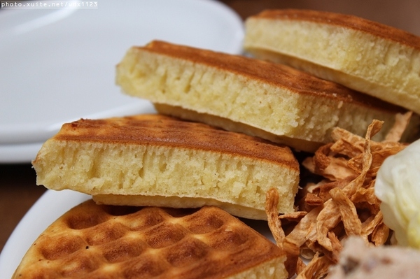 minacheese美娜甜心(美術園道店)：minacheese美娜甜心(美術園道店)❤放鬆の環境+幸福の滋味~103.03.20