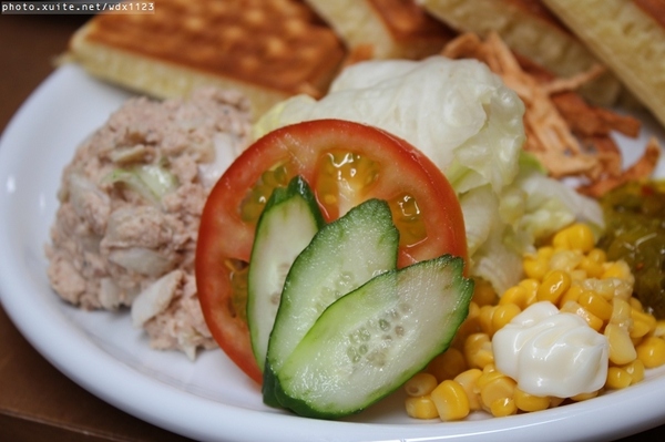 minacheese美娜甜心(美術園道店)：minacheese美娜甜心(美術園道店)❤放鬆の環境+幸福の滋味~103.03.20