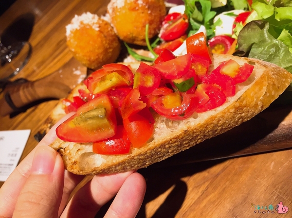 cm20160925___515b2822c9ec5d5fd33ba81d968