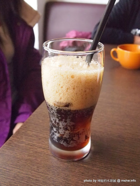 Burger Joint 7分So 漢堡 早午餐專賣(東海店):【食記】台中Burger Joint 7分SO美式廚房東海店@西屯BRT澄清醫院 : 老屋新生,餐點不錯的庭園風美式早午餐