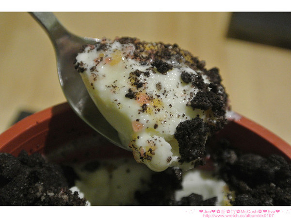 Mr. cash:【食記】oO。。新竹 Mr.Cash蜜糖吐司 什麼?!蜜糖吐司也不忘了Candy Crush,超可愛的kitty蜜糖吐司,大家吃過了嘛?!而且還有可愛的拉花kitty咖啡喲~。o○。