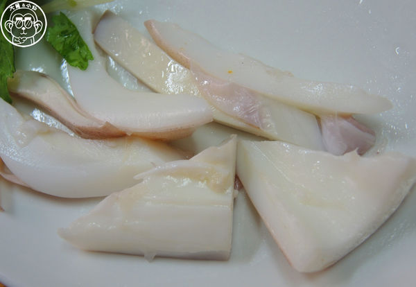 阿角紅燒肉：呷飽祙【台北大同･阿角紅燒肉】分部位的秒賣紅燒肉