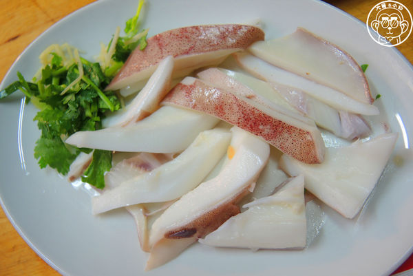 阿角紅燒肉：呷飽祙【台北大同･阿角紅燒肉】分部位的秒賣紅燒肉