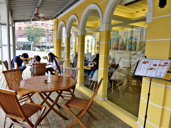 Maetugal 澳譽葡(台灣分店高雄美術館旗艦店):【高雄】澳譽葡.美術館旁澳葡餐廳.桑尼受不了美食