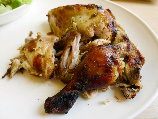 Maetugal 澳譽葡(台灣分店高雄美術館旗艦店):【高雄】澳譽葡.美術館旁澳葡餐廳.桑尼受不了美食