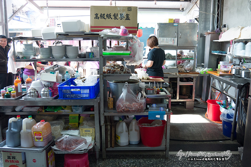 14.01.30-嘉義車站黑白切