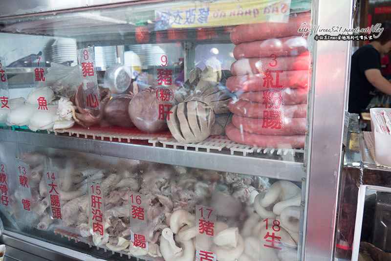 14.01.30-嘉義車站黑白切