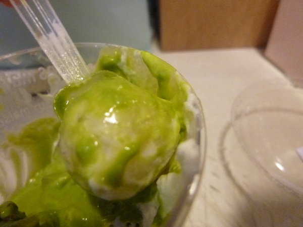 月の戀人Moon Lovers (原Bien 品昂創作洋菓子)：【台中西區】每一口都是幸福，不容錯過的高級甜點－月之戀人Moon Lovers