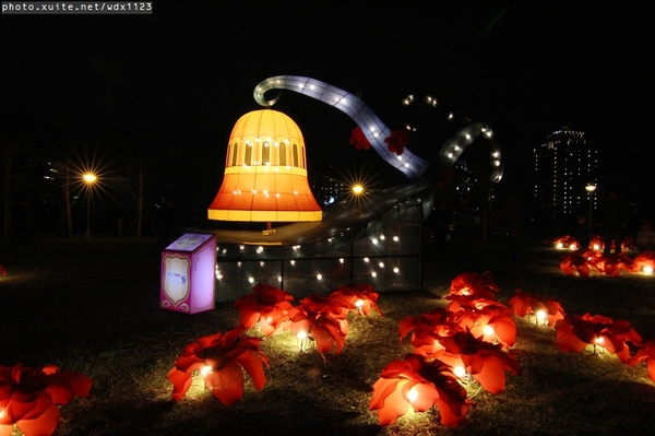 2014中台灣元宵燈會：2014中臺灣元宵燈會-飛馬獻瑞耀臺中✪主燈搭配女高音live演唱超威的