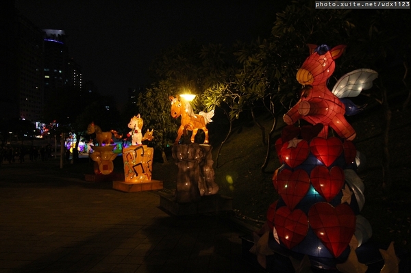 2014中台灣元宵燈會：2014中臺灣元宵燈會-飛馬獻瑞耀臺中✪主燈搭配女高音live演唱超威的