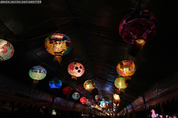 2014中台灣元宵燈會：2014中臺灣元宵燈會-飛馬獻瑞耀臺中✪主燈搭配女高音live演唱超威的