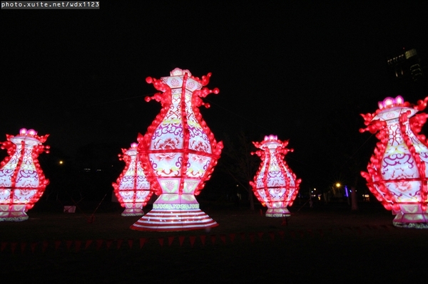 2014中台灣元宵燈會：2014中臺灣元宵燈會-飛馬獻瑞耀臺中✪主燈搭配女高音live演唱超威的