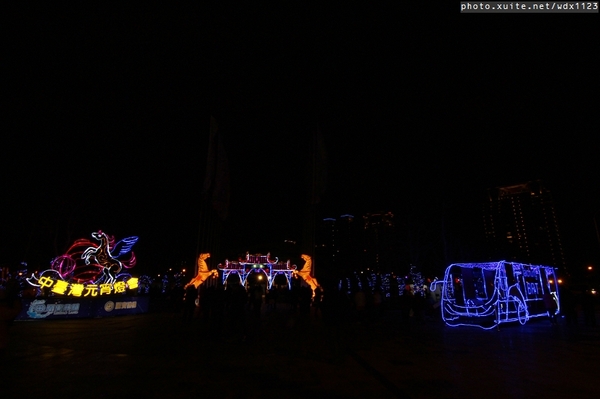 2014中台灣元宵燈會：2014中臺灣元宵燈會-飛馬獻瑞耀臺中✪主燈搭配女高音live演唱超威的