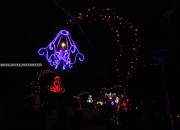 2014中台灣元宵燈會：2014中臺灣元宵燈會-飛馬獻瑞耀臺中✪主燈搭配女高音live演唱超威的