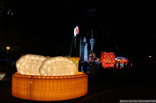 2014中台灣元宵燈會：2014中臺灣元宵燈會-飛馬獻瑞耀臺中✪主燈搭配女高音live演唱超威的