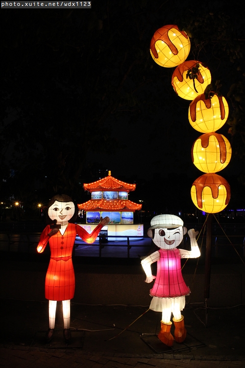 2014中台灣元宵燈會：2014中臺灣元宵燈會-飛馬獻瑞耀臺中✪主燈搭配女高音live演唱超威的