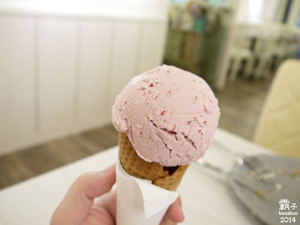 冰果甜心 Bingirl：「冰果甜心」鑄鐵鍋鬆餅很特別，女孩兒們現在下午茶相約吃冰正夯阿～