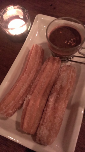 PS TAPAS時尚西班牙餐酒館:【食記】老友相聚燈光美氣氛佳的好場所