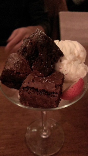 PS TAPAS時尚西班牙餐酒館:【食記】老友相聚燈光美氣氛佳的好場所