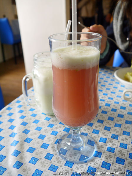 P1030679P01.jpg