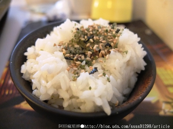 遇見綠洲庭園咖啡：【美食特搜。屏東市】遇見綠洲庭園咖啡館。品嚐歷史歲月的故事 與日式宅院來場午餐邂逅