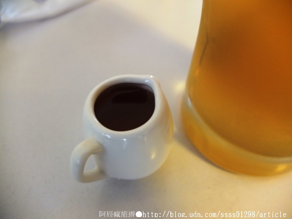 遇見綠洲庭園咖啡：【美食特搜。屏東市】遇見綠洲庭園咖啡館。品嚐歷史歲月的故事 與日式宅院來場午餐邂逅