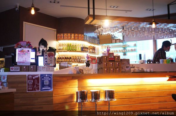 Bakery 49(板橋環球店)：舊金山混血料理。【Bakery 49(板橋環球店)】道地美式料理體驗