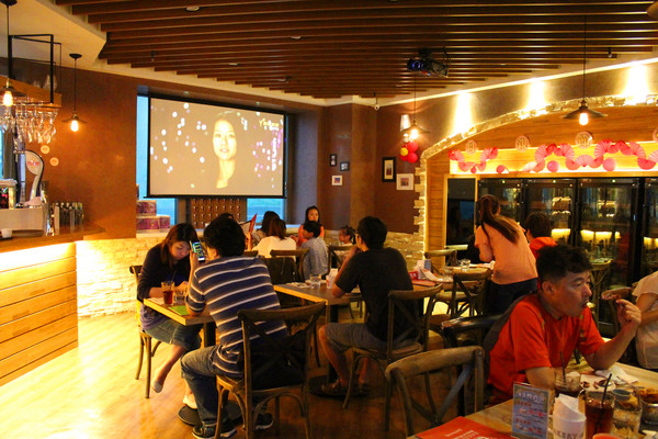 Bakery 49(板橋環球店)：[台北]舊金山異國料理 獨特酸麵包Bakery 49