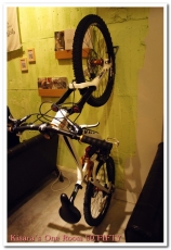 50 Fifty Coffeehouse & Espresso Bar：放在口袋不想拿出來的50 FIFTY