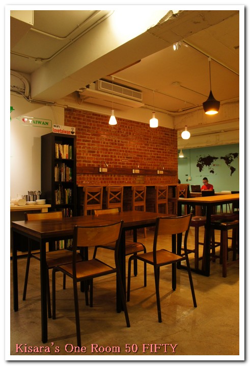 50 Fifty Coffeehouse & Espresso Bar：難得的再訪文──50 FIFTY