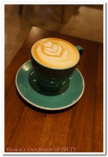 50 Fifty Coffeehouse & Espresso Bar：放在口袋不想拿出來的50 FIFTY