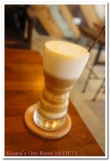 50 Fifty Coffeehouse & Espresso Bar：難得的再訪文──50 FIFTY