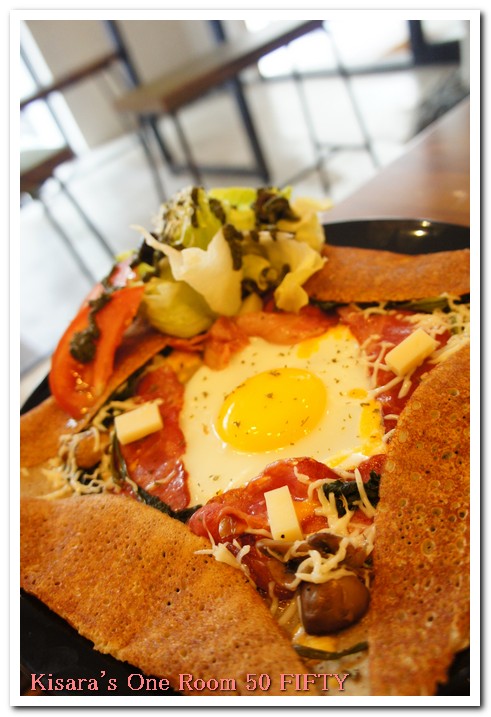 50 Fifty Coffeehouse & Espresso Bar：難得的再訪文──50 FIFTY